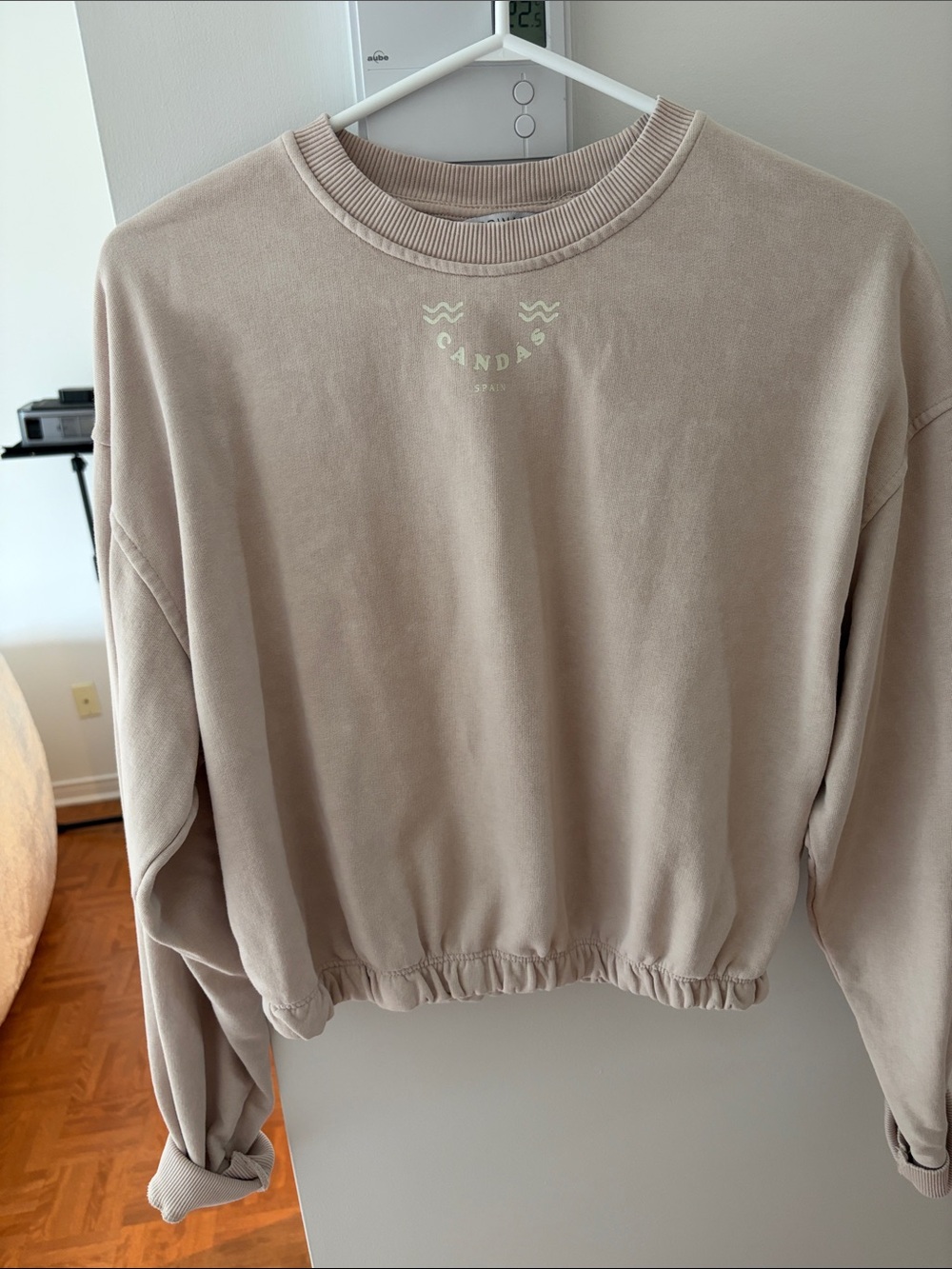 Primark Beige Crewneck Cropped Sweatshirt